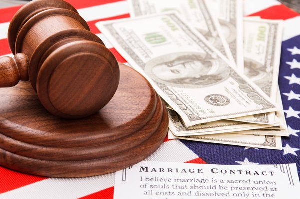 Les différents types de contrats de vente : vente au comptant, vente à crédit, vente avec réserve de propriété, etc