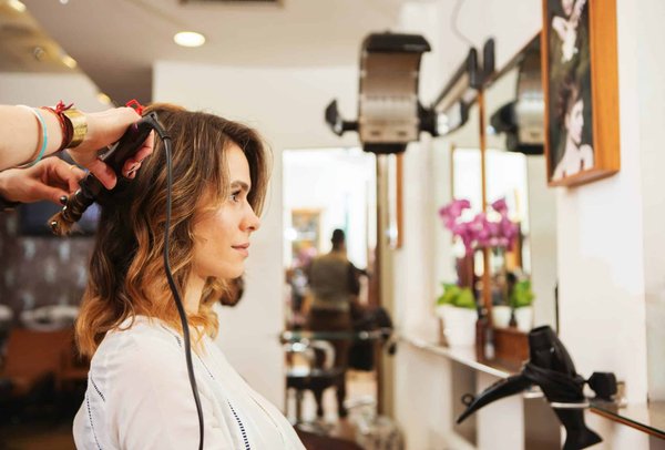 Quelles sont les prestations du salon de coiffure à gisors ?